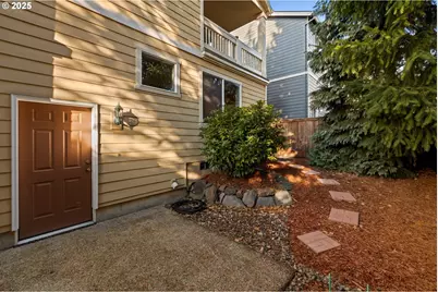 384 SW 105th Ter, Portland, OR 97225 - Photo 25