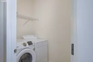 384 SW 105th Terrace, Portland, OR 97225 - Photo 19