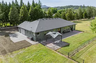 230 Oleson Ln, Roseburg, OR 97471 - Photo 29