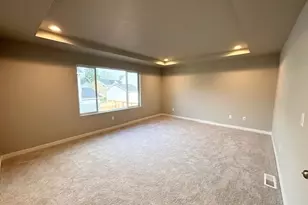 1555 N Young St, Lafayette, OR 97127 - Photo 23