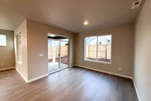 1555 N Young St, Lafayette, OR 97127 - Photo 9