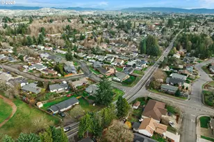 820 SE Barnes Ave, Gresham, OR 97080 - Photo 47