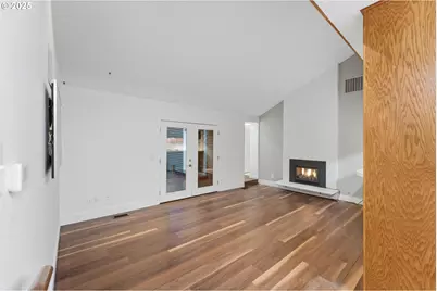 820 SE Barnes Ave, Gresham, OR 97080 - Photo 23