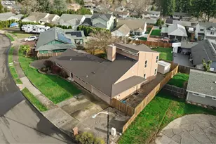 820 SE Barnes Ave, Gresham, OR 97080 - Photo 41