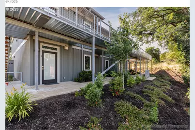 245 N 7th St #2, Saint Helens, OR 97051 - Photo 5