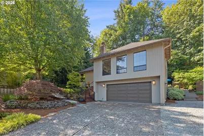 10052 SW Balmer Cir, Portland, OR 97219 - Photo 41