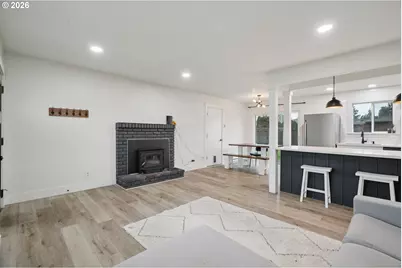 712 S Willamette St, Newberg, OR 97132 - Photo 5