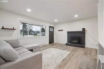 712 S Willamette St, Newberg, OR 97132 - Photo 3