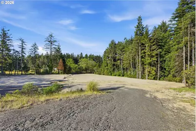 2215 Garfield St, North Bend, OR 97459 - Photo 17