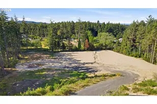 2215 Garfield St, North Bend, OR 97459 - Photo 1