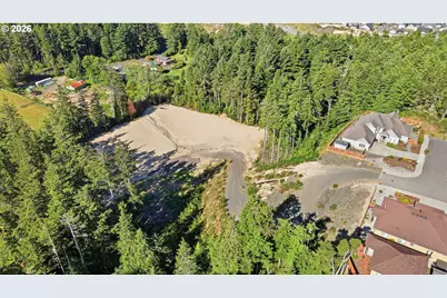 2215 Garfield St, North Bend, OR 97459 - Photo 5