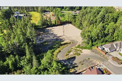2215 Garfield St, North Bend, OR 97459 - Photo 11