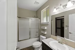 699 N Morrison St, Coos Bay, OR 97420 - Photo 17