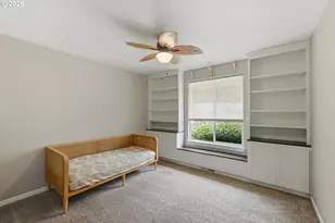 699 N Morrison St, Coos Bay, OR 97420 - Photo 15