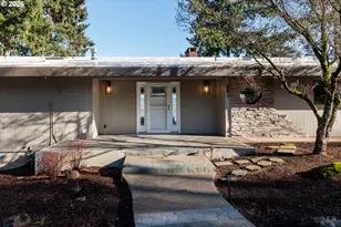 555 Grey Cliffs Dr, Saint Helens, OR 97051 - Photo 3