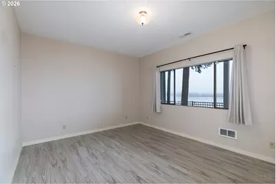 555 Grey Cliffs Dr, Saint Helens, OR 97051 - Photo 25