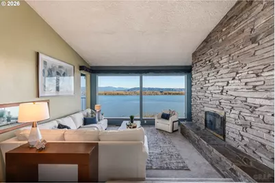 555 Grey Cliffs Dr, Saint Helens, OR 97051 - Photo 5