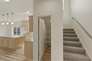 371 E 2nd Ave, Junction City, OR 97448 - Photo 15