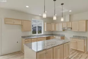 371 E 2nd Ave, Junction City, OR 97448 - Photo 11