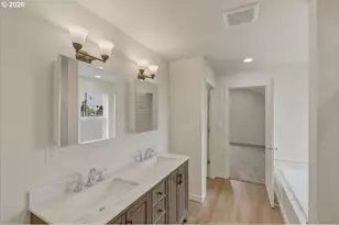 371 E 2nd Ave, Junction City, OR 97448 - Photo 33