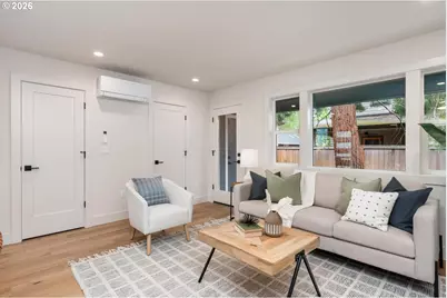5601 SE Bybee Blvd #C, Portland, OR 97206 - Photo 9
