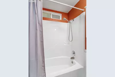 2369 NE Poynter St, Hillsboro, OR 97124 - Photo 27
