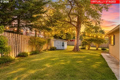 2369 NE Poynter St, Hillsboro, OR 97124 - Photo 33