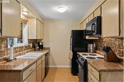 2369 NE Poynter St, Hillsboro, OR 97124 - Photo 15