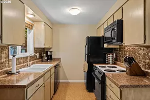 2369 NE Poynter St, Hillsboro, OR 97124 - Photo 15