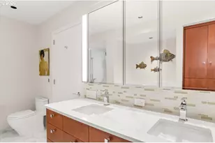 841 S Gaines St, Portland, OR 97239 - Photo 25