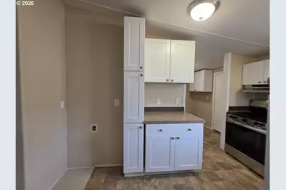 338 SE Egbert Ave, Siletz, OR 97380 - Photo 17