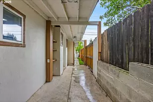 11803 SE Division St, Portland, OR 97266 - Photo 29