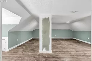 271 N 3rd St, Jefferson, OR 97352 - Photo 23