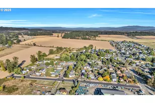 271 N 3rd St, Jefferson, OR 97352 - Photo 45