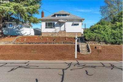 271 N 3rd St, Jefferson, OR 97352 - Photo 1