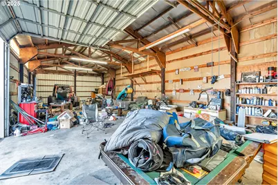 271 N 3rd St, Jefferson, OR 97352 - Photo 43
