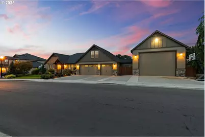 12500 NW 48th Ct, Vancouver, WA 98685 - Photo 1