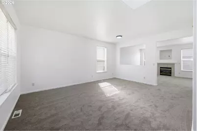 3906 Century Dr, Eugene, OR 97402 - Photo 7