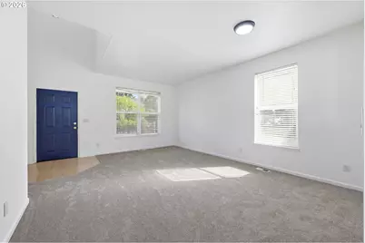 3906 Century Dr, Eugene, OR 97402 - Photo 9