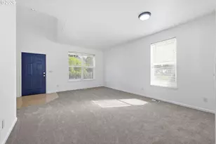 3906 Century Dr, Eugene, OR 97402 - Photo 9