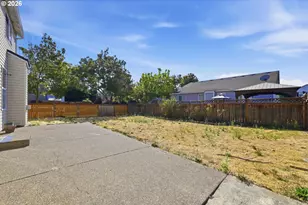 3906 Century Dr, Eugene, OR 97402 - Photo 39