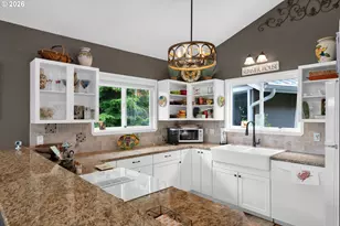 6027 View Loop, Florence, OR 97439 - Photo 11