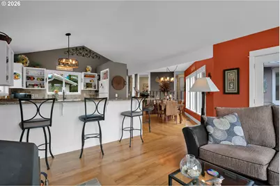 6027 View Loop, Florence, OR 97439 - Photo 7