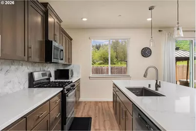 6301 N 89th Ave, Camas, WA 98607 - Photo 13