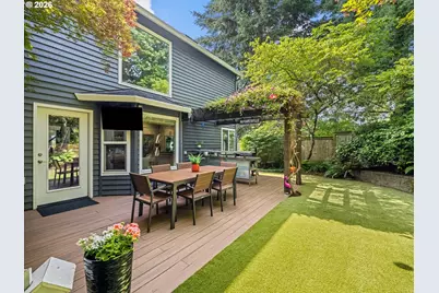 17985 Saint Clair Dr, Lake Oswego, OR 97034 - Photo 23