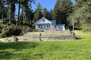 83187 Clear Lake Rd, Florence, OR 97439 - Photo 27