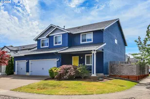 404 Vine Ave, Woodburn, OR 97071 - Photo 3