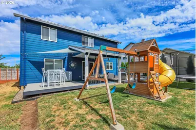 404 Vine Ave, Woodburn, OR 97071 - Photo 9