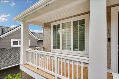 2541 NW Marsden Pl, Portland, OR 97229 - Photo 3