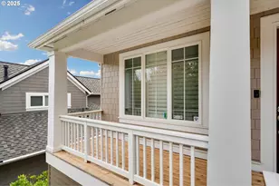 2541 NW Marsden Pl, Portland, OR 97229 - Photo 3